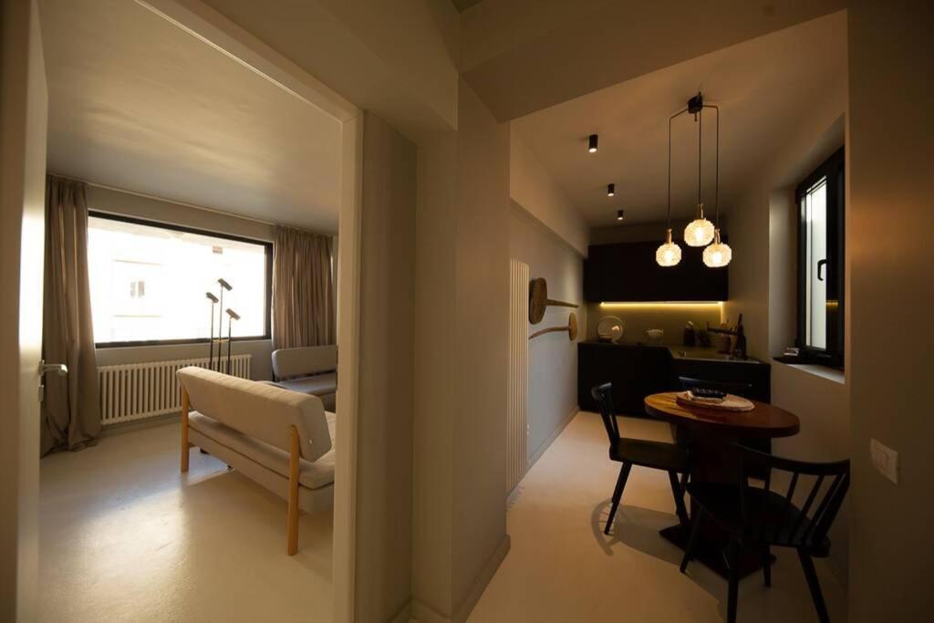 Zen Apartment - Calea Victoriei Bucharest Exterior photo